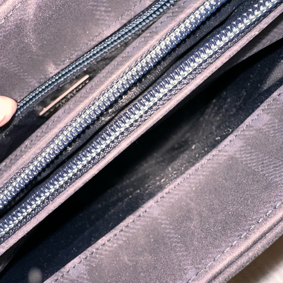 Burberry Black and blue Plaid Women's Bag- see video - Picture 8 of 9